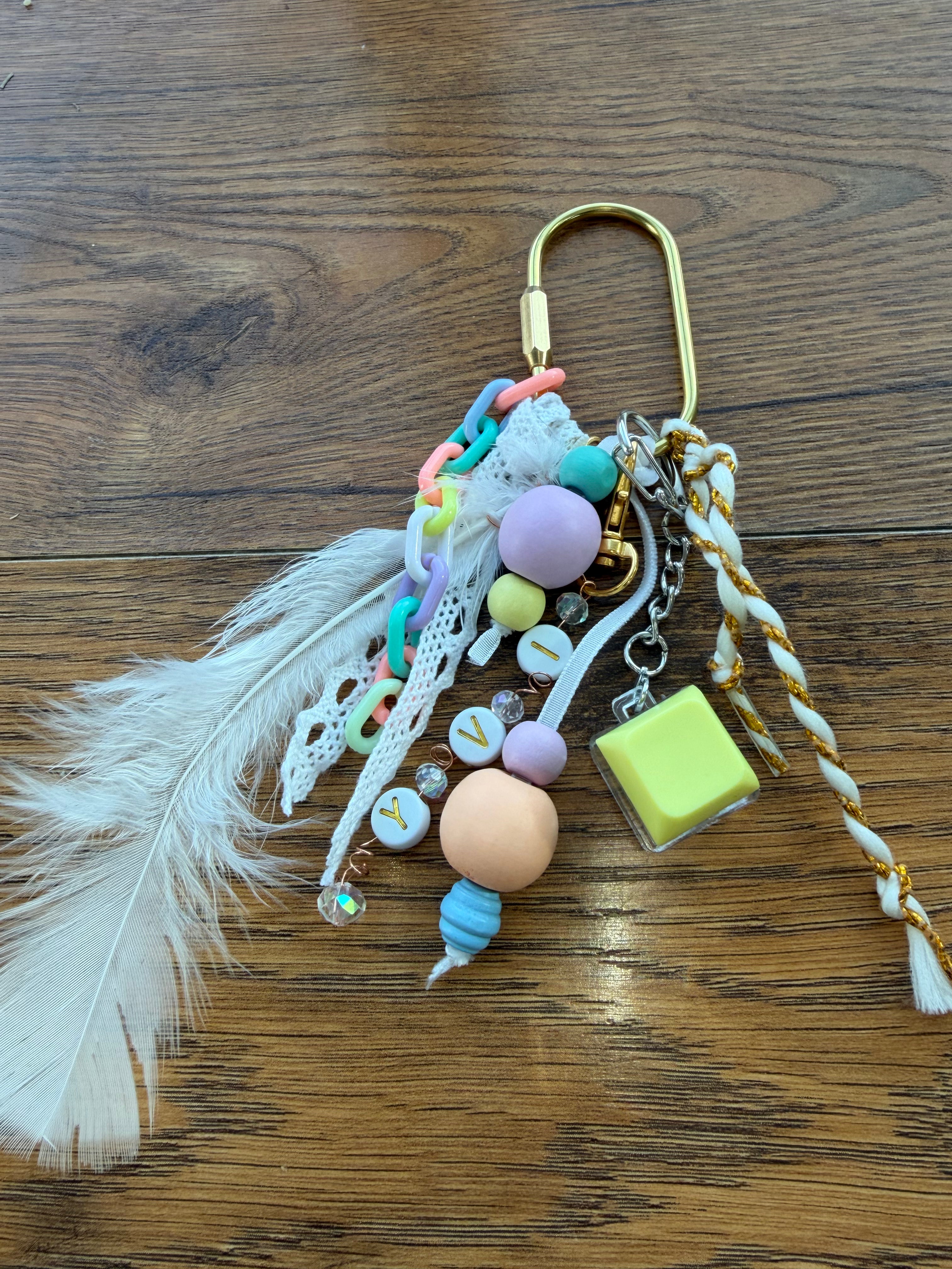 DIY Sensory Keychain + 10 Mystery Pulls